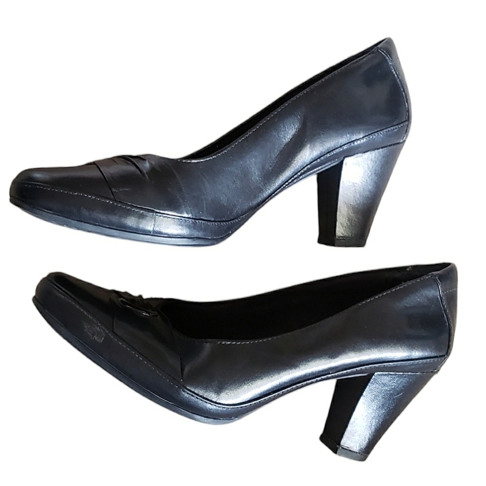 Clarks Artisan Shoes Womens Black 8.5 Pump Block Leather Heels Casual Office - Picture 3 of 10